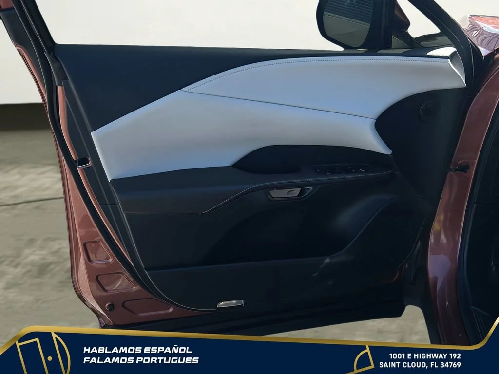 Used 2023  Lexus RX 350 image 10