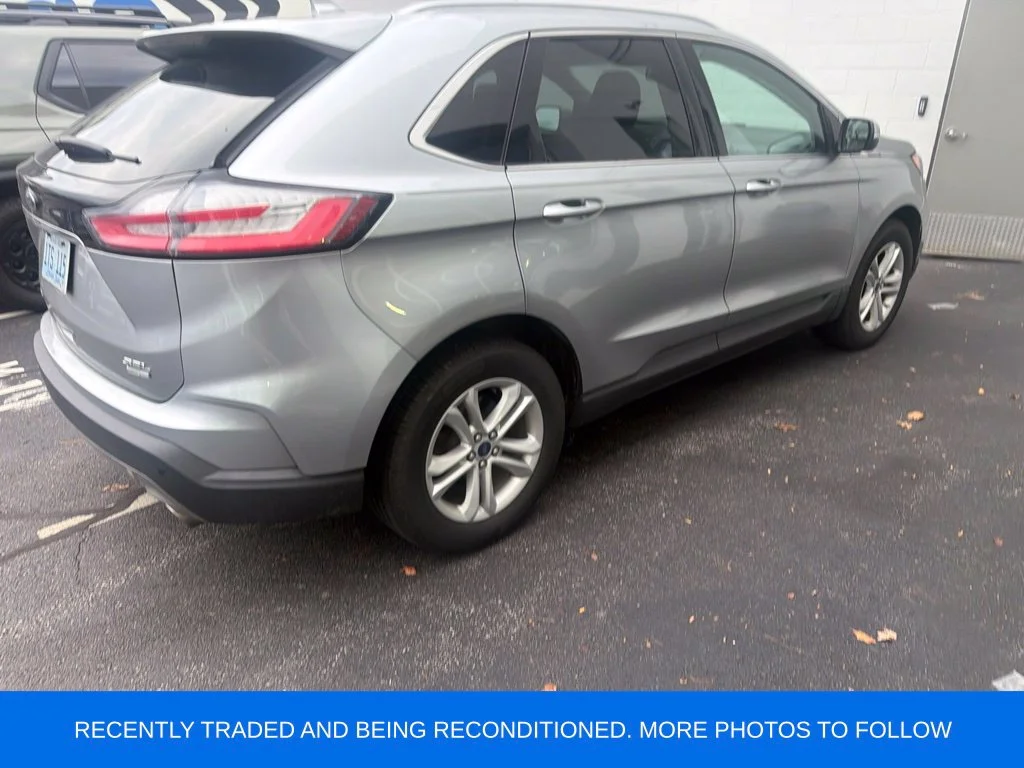 Used 2020 Silver Metallic Ford SEL image 3
