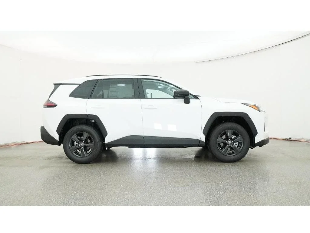 New 2026 White Toyota LE image 34