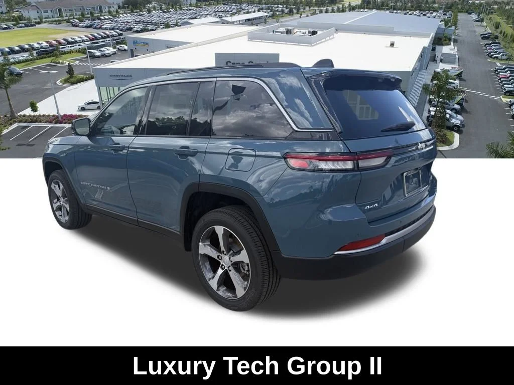 New 2026 Steel Blue Exterior Paint Jeep Limited image 5