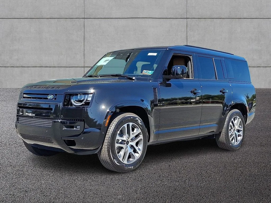 New 2026  Land Rover X-Dynamic SE image 1
