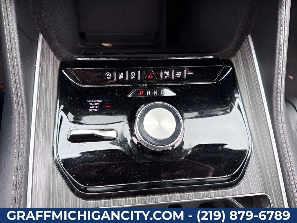 Used 2024  Jeep Series II image 30