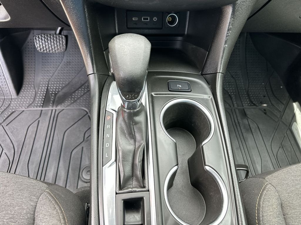 2022 Chevrolet Equinox LT - Photo 16