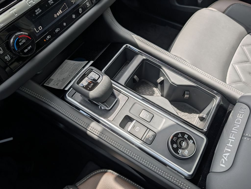 New 2026 Scarlet Ember Tintcoat Nissan Platinum image 16