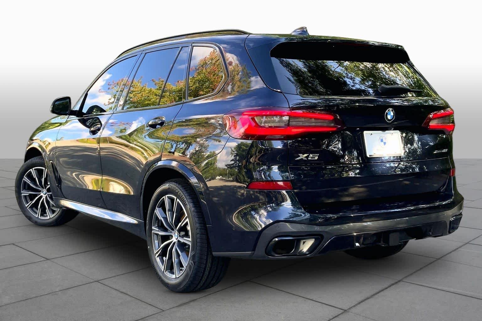 Used 2021 Carbon Black Metallic BMW xDrive40i image 11