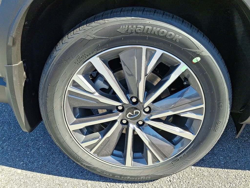 Used 2026 Gray INFINITI LUXE image 5
