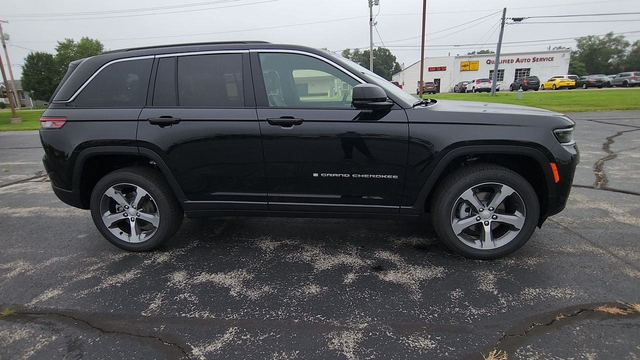 New 2026 Black Jeep Limited image 9