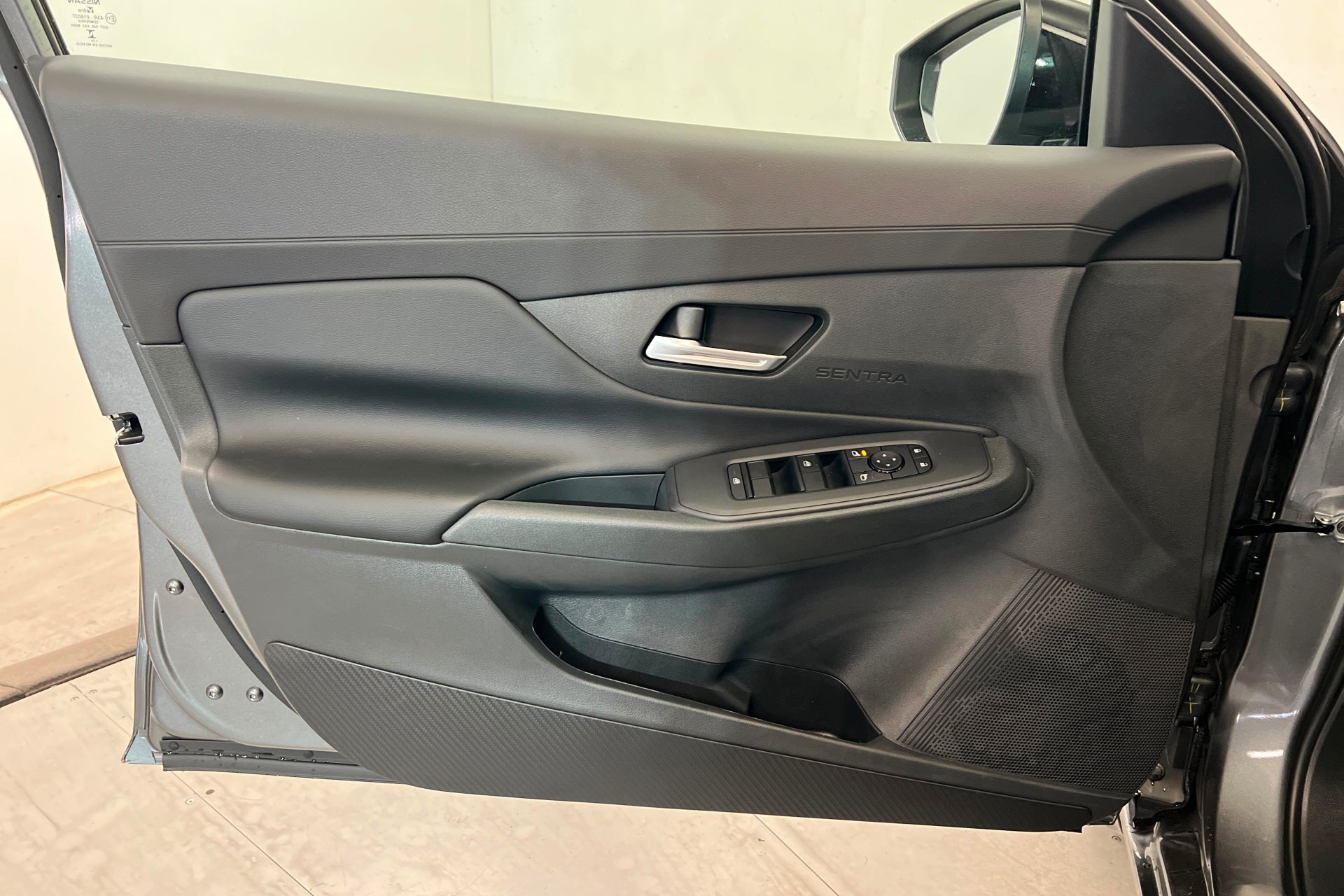 New 2027 Gun Metallic Nissan SV image 15
