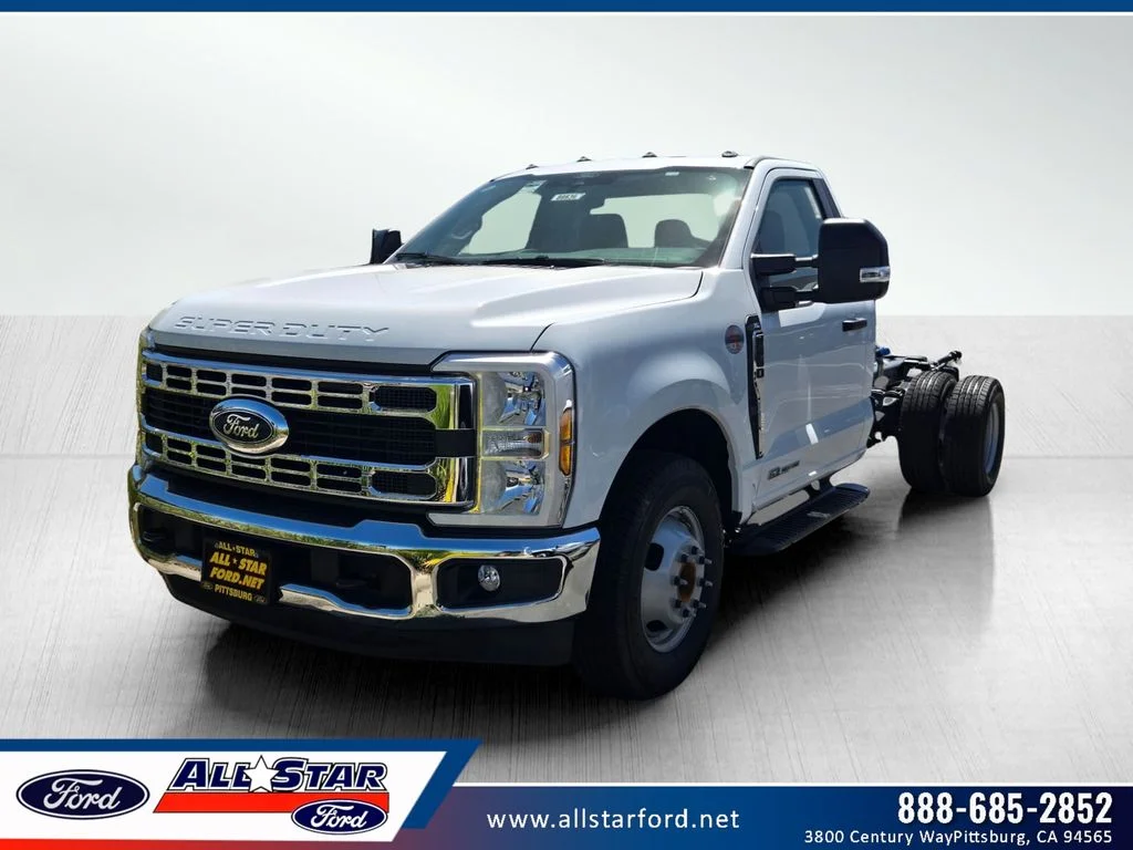 2026 Ford F-350 XL Regular Cab 169-In DRW's photo
