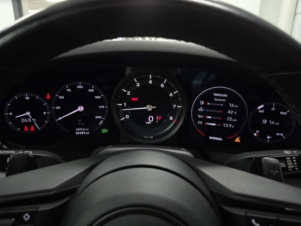 Certified Used 2022  Porsche Carrera image 14