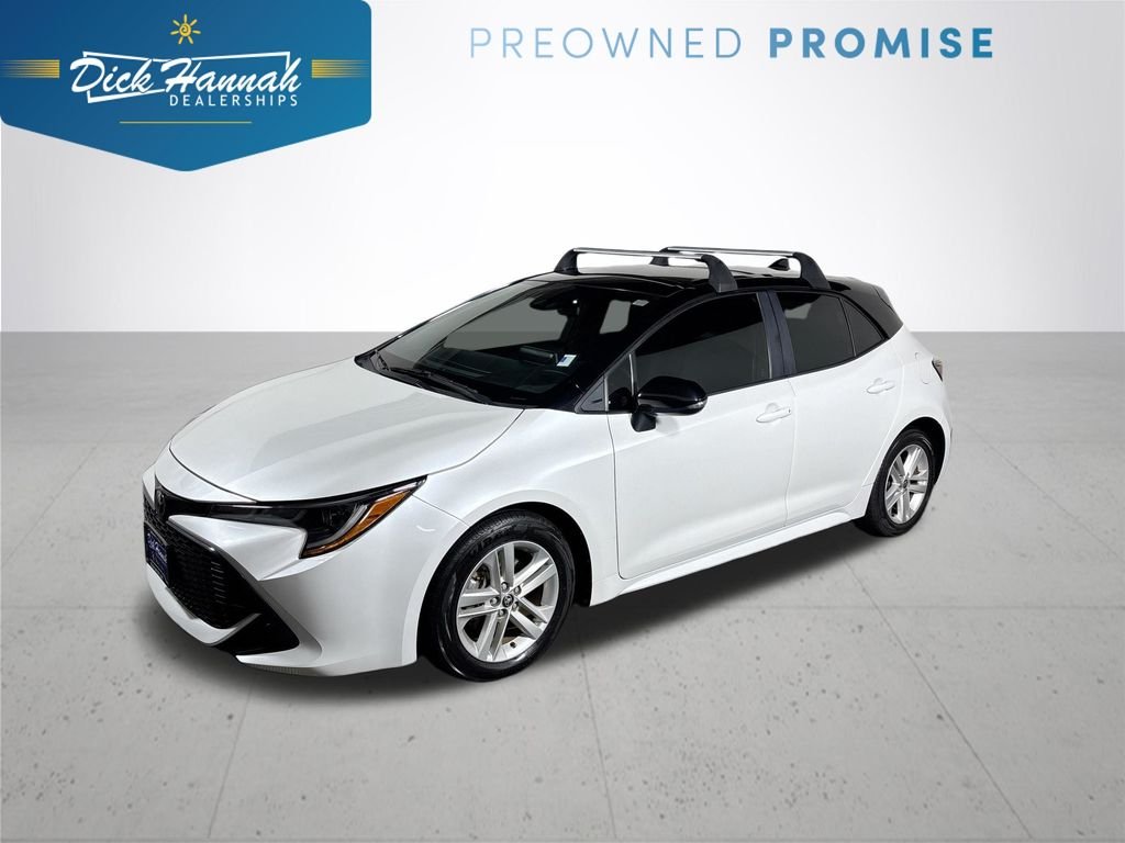 Used 2022 Midnight Black Metallic Toyota SE image 1