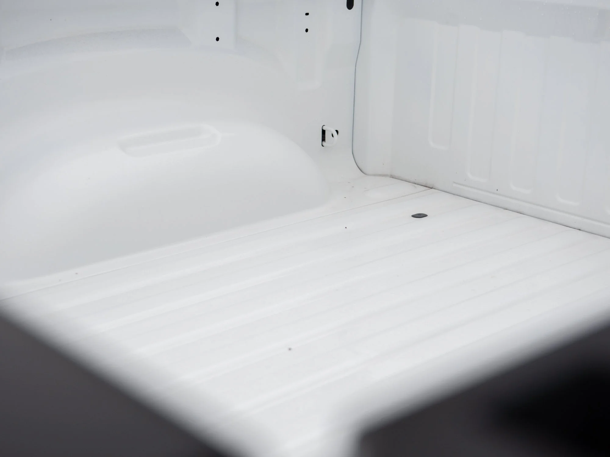 New 2026 White RAM Big Horn Night* 4x4 Crew Cab, Level 2 Equip Group, Heated Seats/Wheel image 4