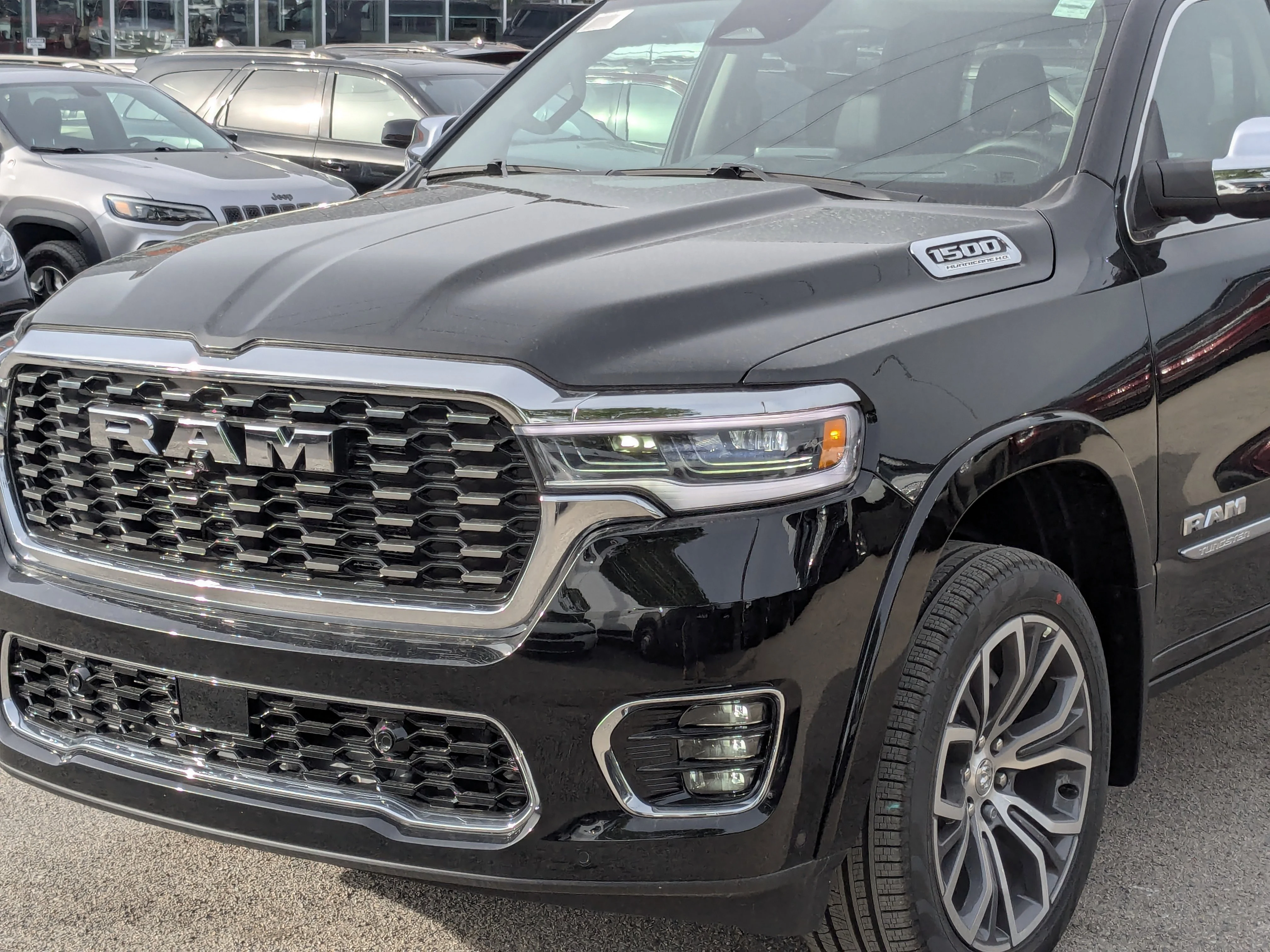 New 2026 Black RAM Tungsten - - 3.0L Hurricane HO T-Turbo - Prem Lthr Bucket Seats - E-Locker Axle & More! image 10