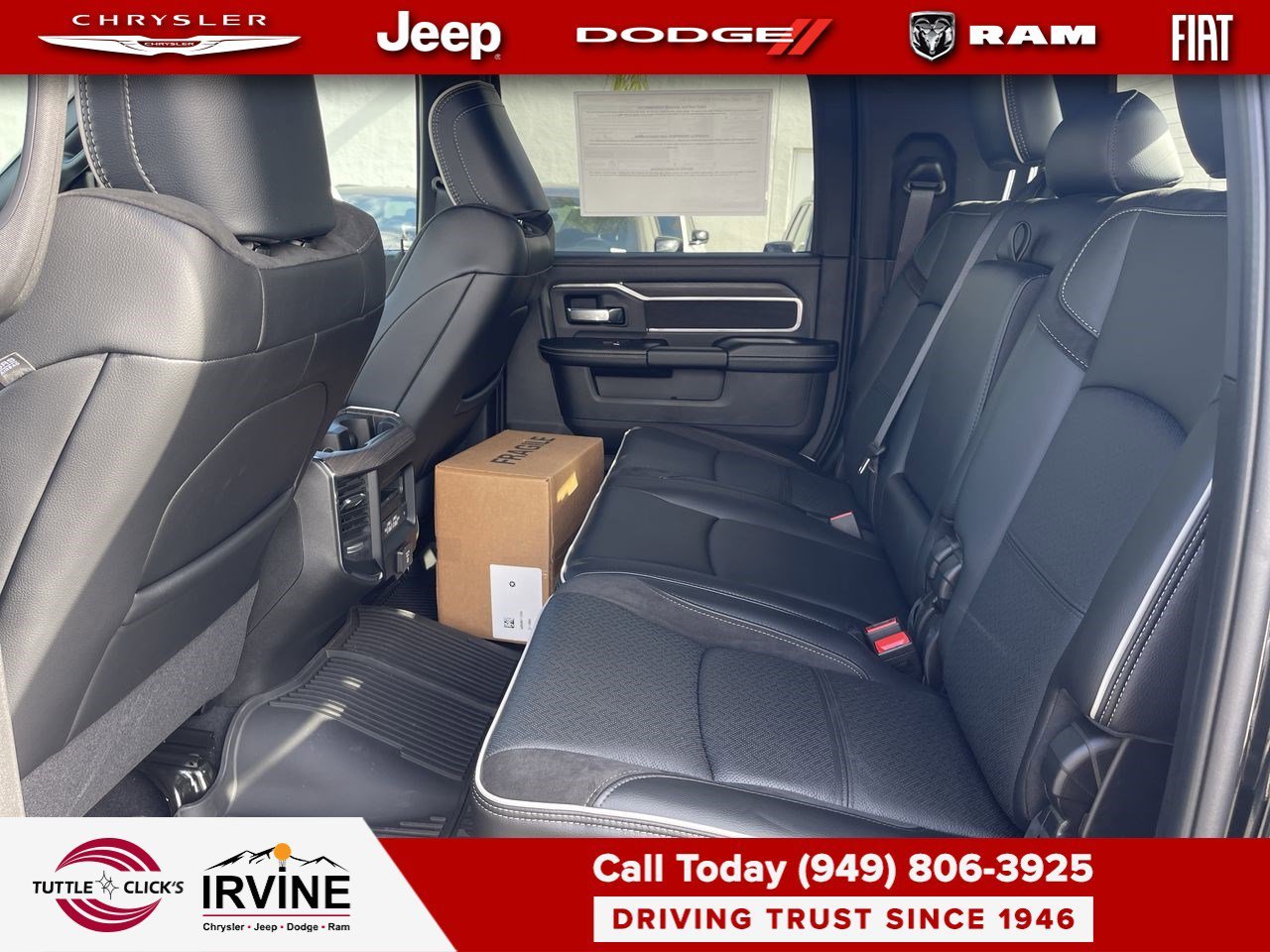 New 2026 Diamond Black Crystal Pearl-Coat Exterior Paint RAM Laramie image 18