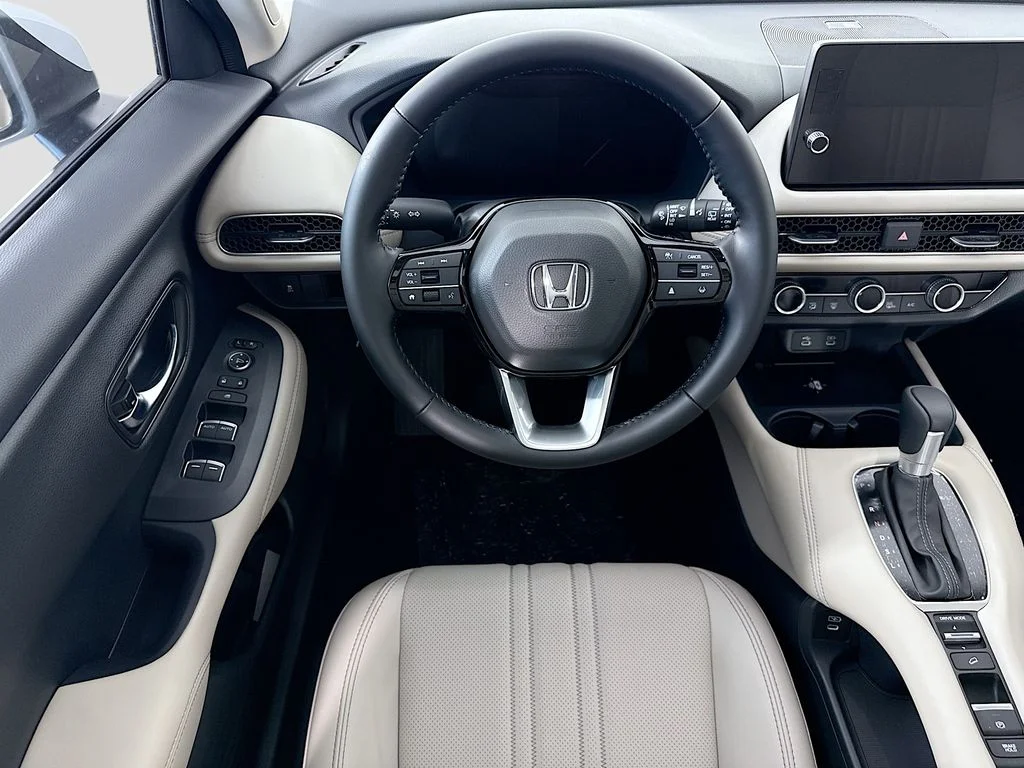New 2027 White Honda EX-L image 10