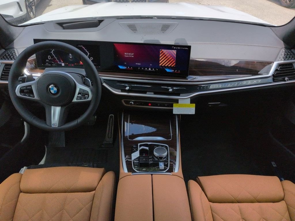 New 2027 Alpine White BMW xDrive40i image 15