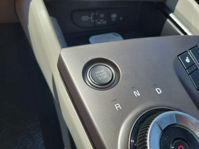 New 2027 Gravity Gray Kia EX image 25