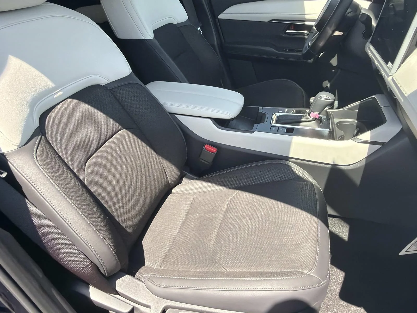 New 2026 Navy Blue Mica Mazda 2.5 S Preferred AWD image 22