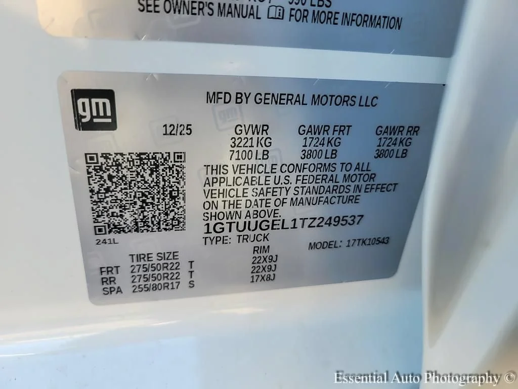New 2026 Glacier White Tricoat GMC Denali image 21
