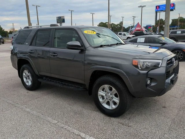 Used 2021 Gray Toyota SR5 image 2
