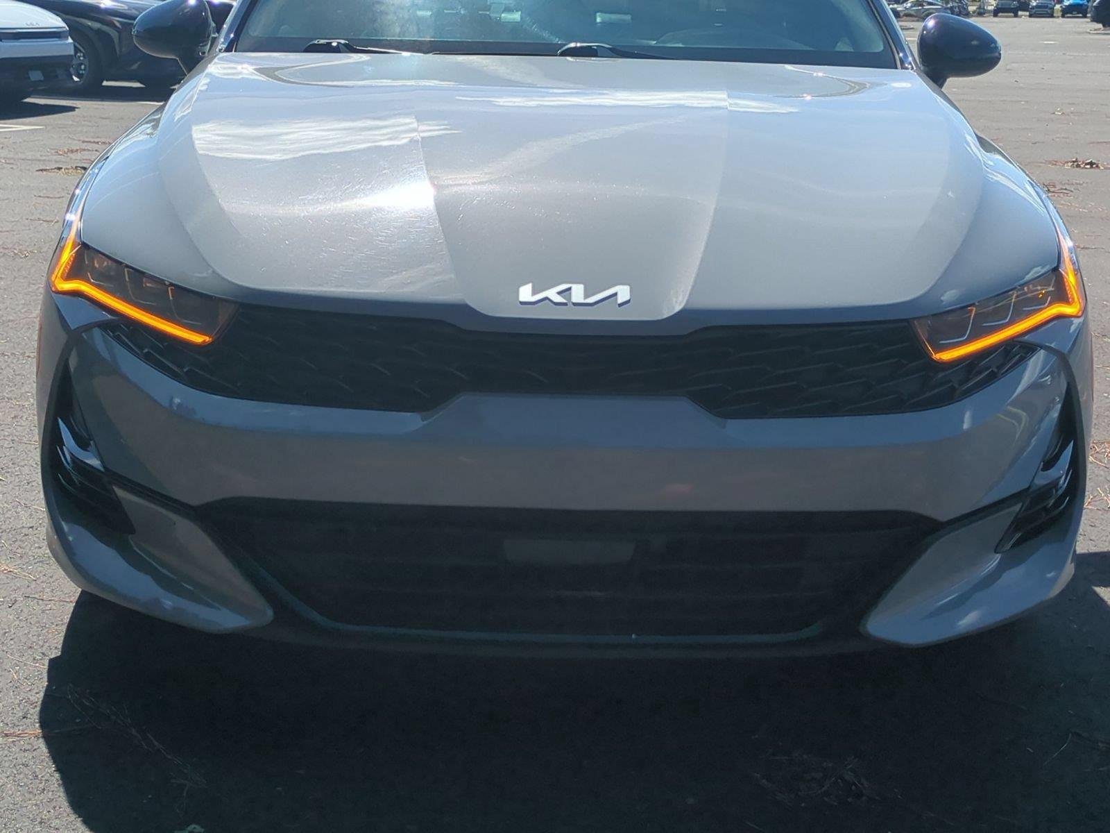 Used 2023 Wolf Gray Kia GT-Line image 13