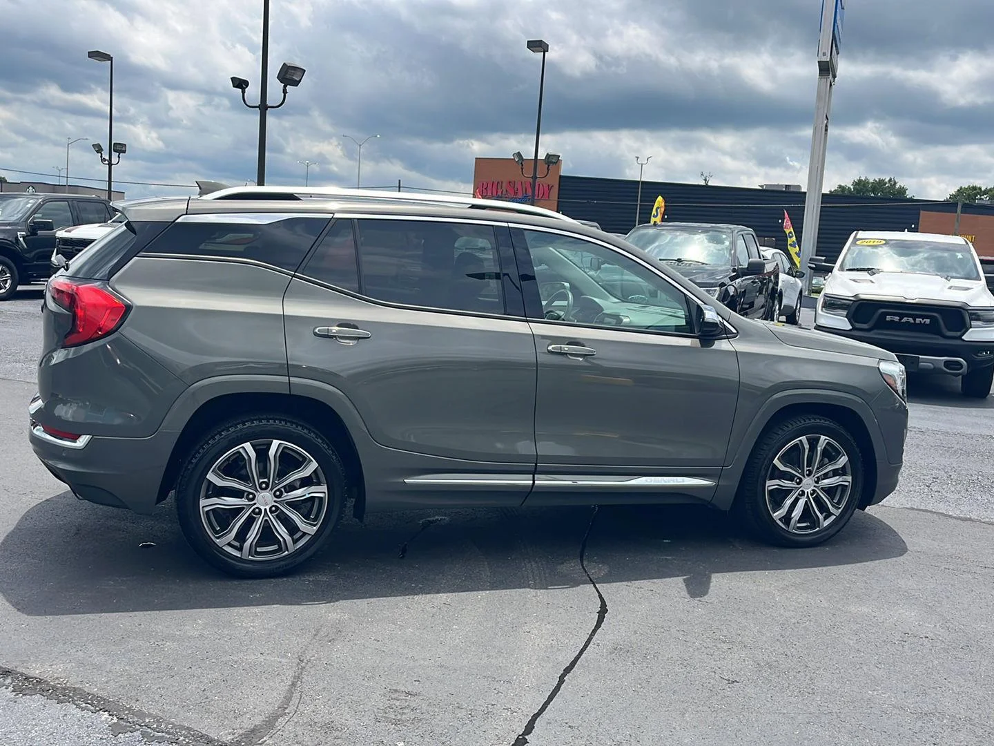 Used 2018 MINERAL METALLIC GMC Denali image 6