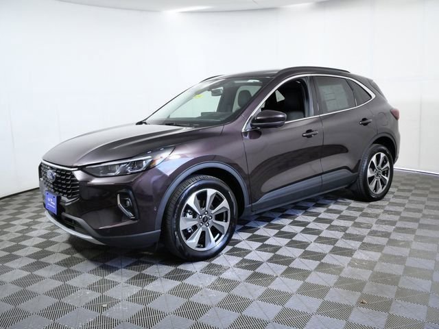 Used 2023 Red Ford Platinum image 5