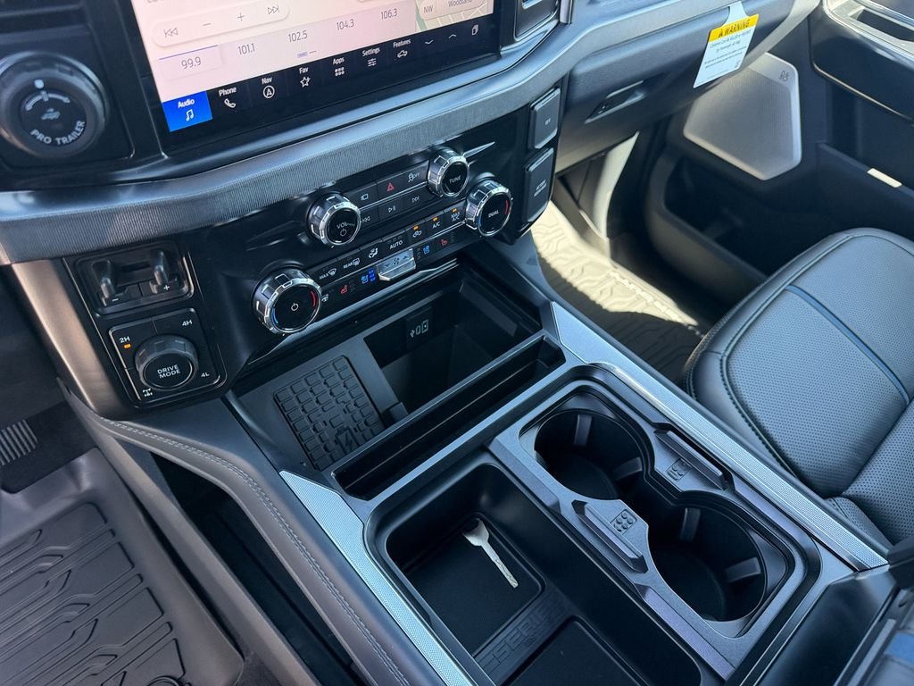 New 2026 Star White Metallic Tri-Coat Ford F-250® Platinum® image 26
