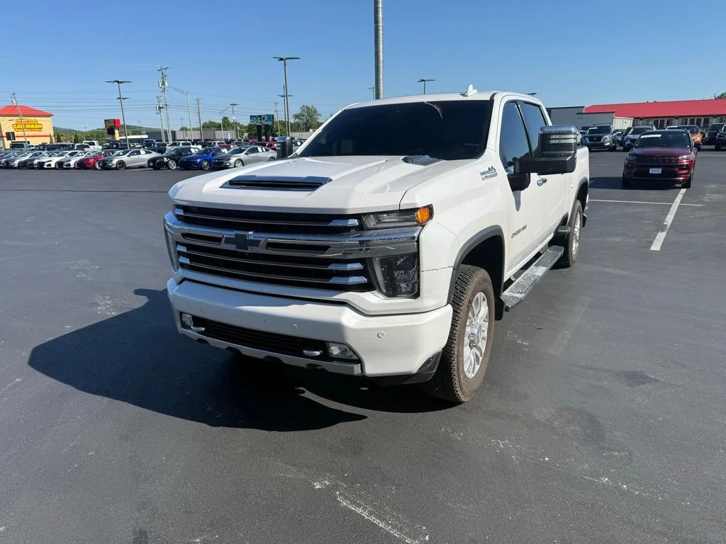2020 Chevrolet Silverado HD High Country 4WD Crew Cab Standard Box's photo