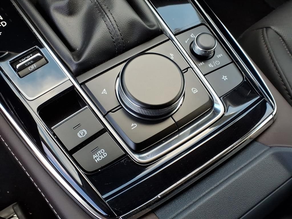 2025 Mazda CX-30 Premium - Photo 23