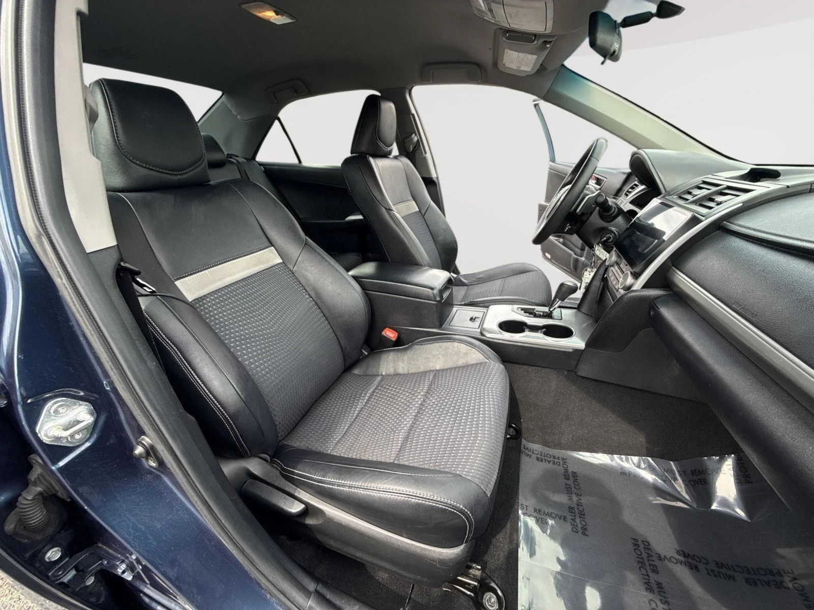Used 2013 Magnetic Gray Metallic Toyota SE image 27