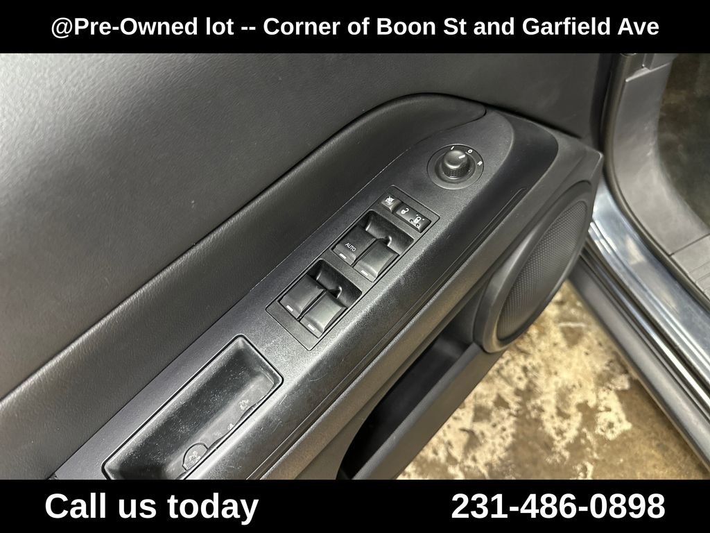 Used 2014 Gray Jeep Latitude image 16