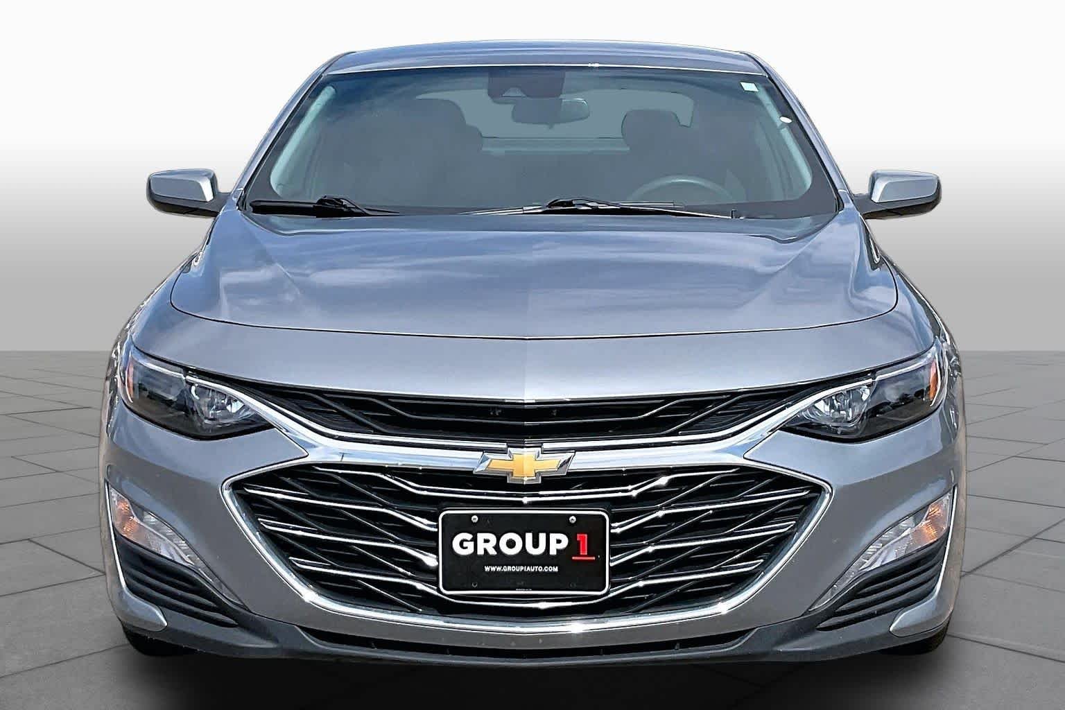 Used 2024 Sterling Gray Metallic Chevrolet LT image 4