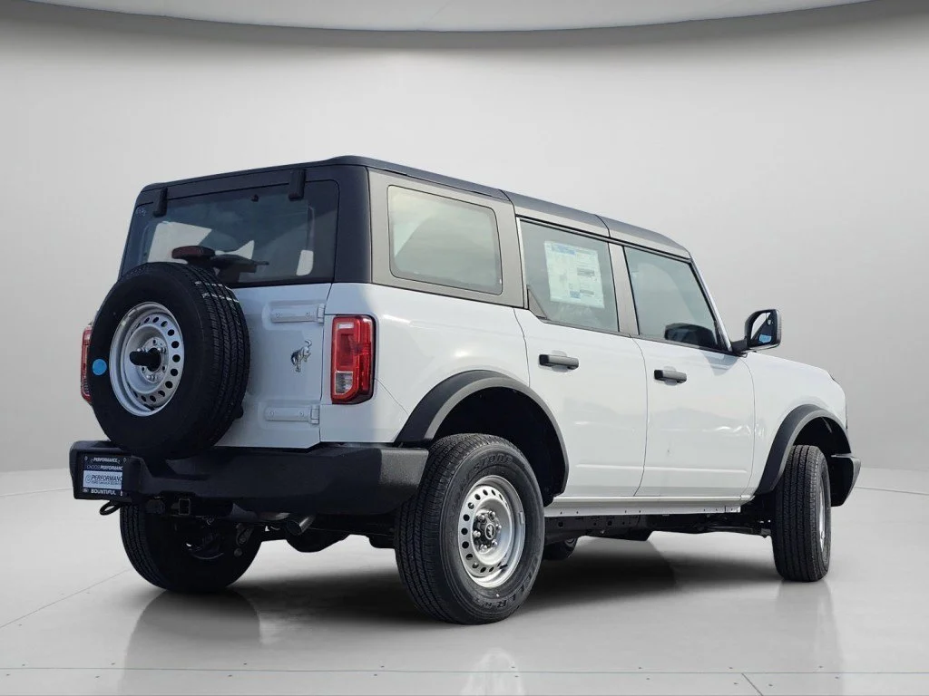 2025 Ford Bronco 4-Door Base - Photo 24