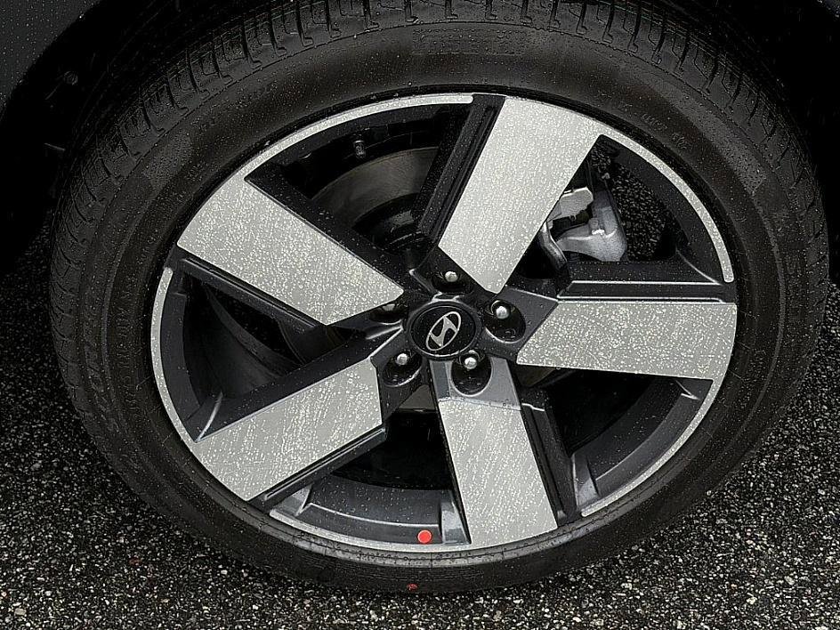 2026 Hyundai Santa Fe Limited - Photo 20