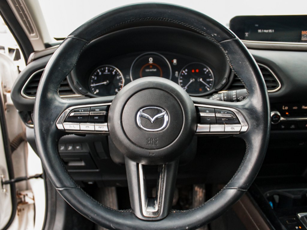 Used 2020 Snowflake White Pearl Mica Mazda Premium Package image 11