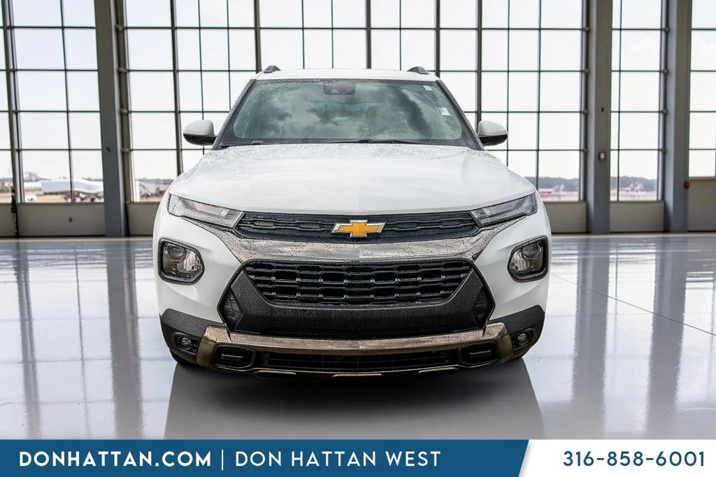 Used 2023 White Chevrolet ACTIV image 25