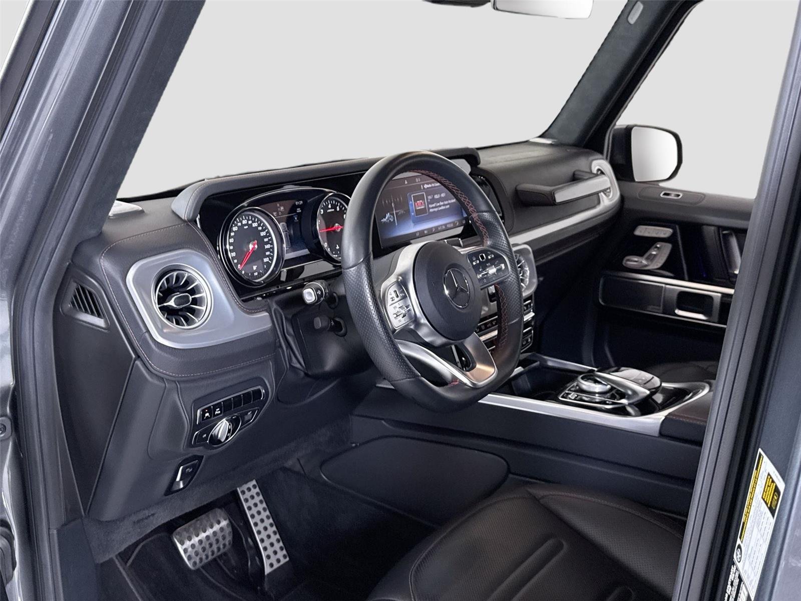 Used 2020 Selenite Grey Metallic Mercedes-Benz G 550 image 15