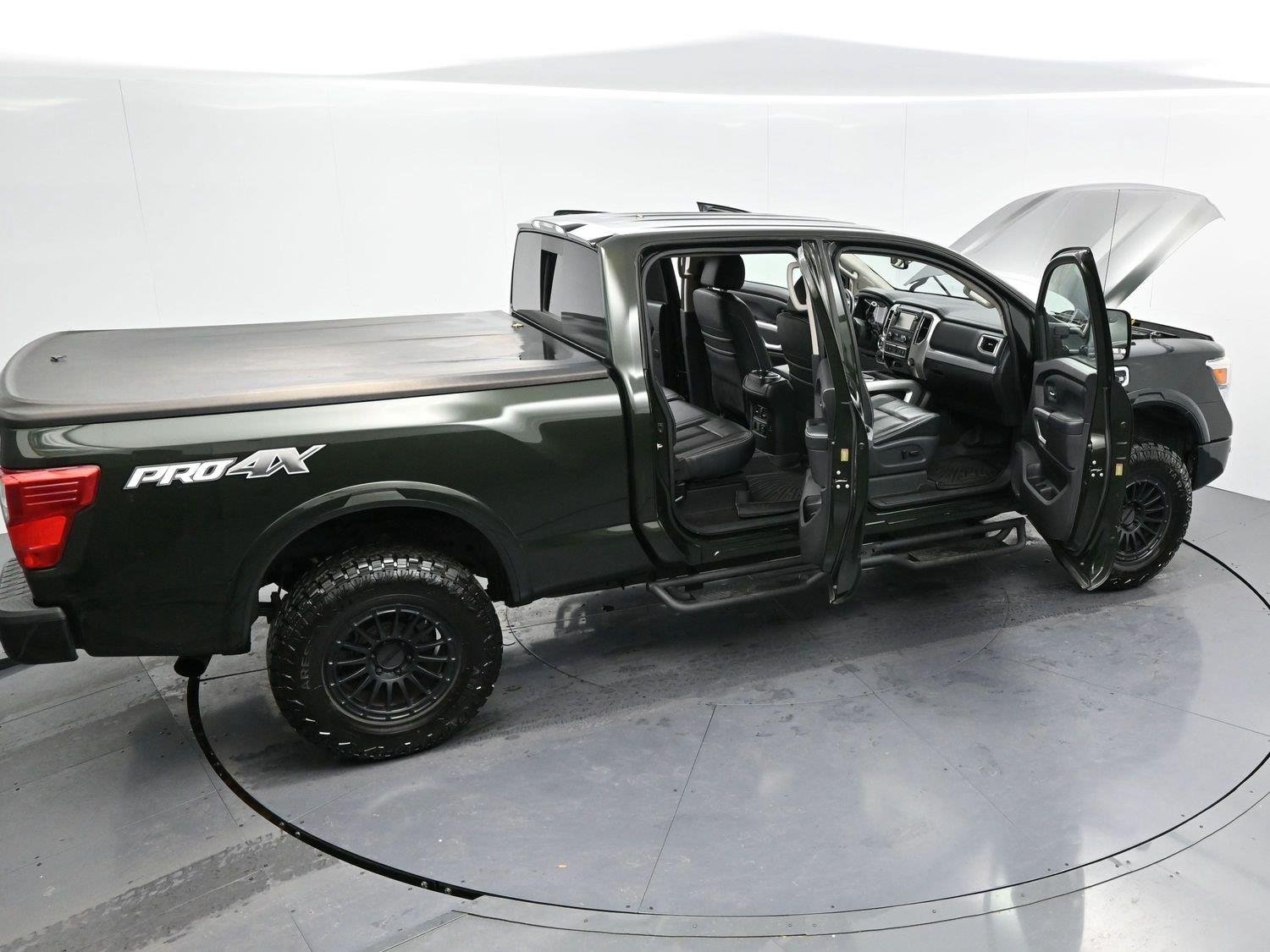Used 2019 Midnight Pine Metallic Nissan PRO-4X image 41