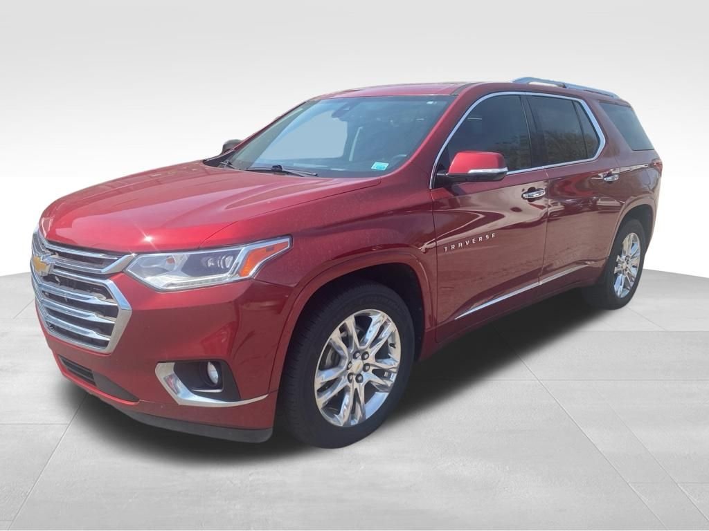 Used 2018 Red Chevrolet High Country image 4