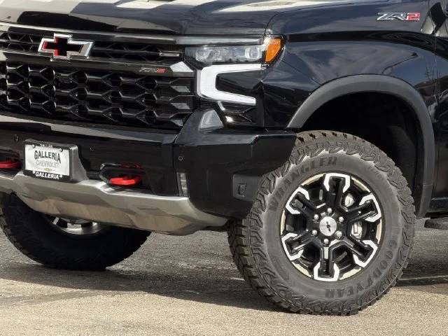 2026 Chevrolet Silverado 1500 ZR2 - Photo 7