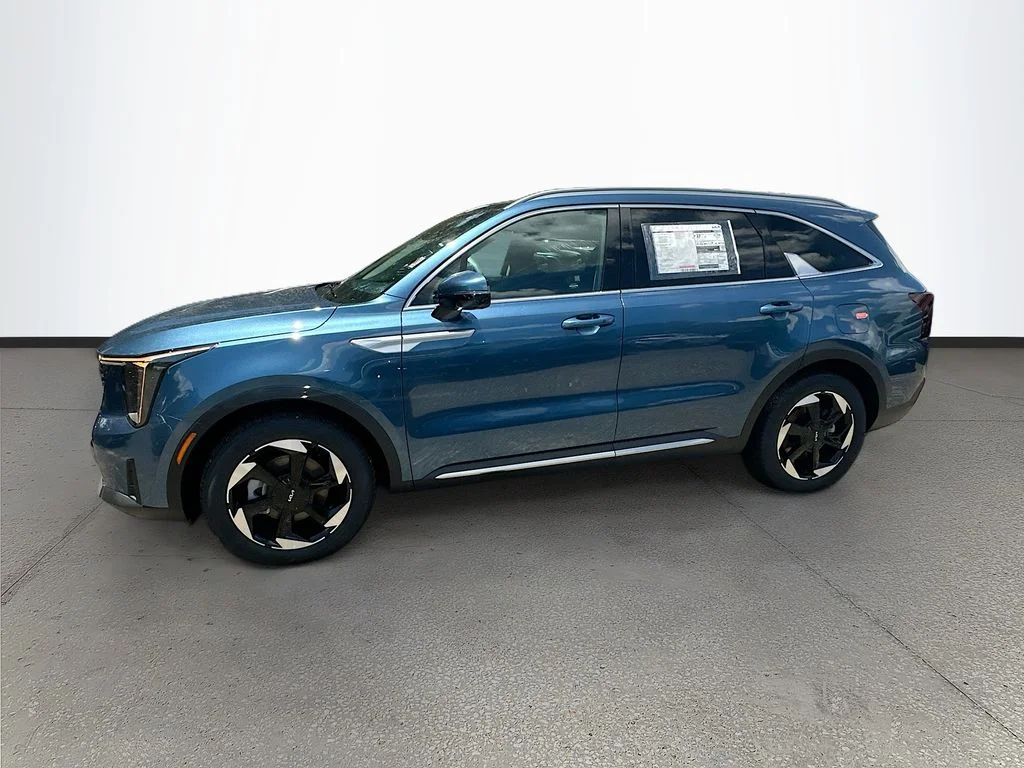 New 2026 Mineral Blue Kia EX image 4