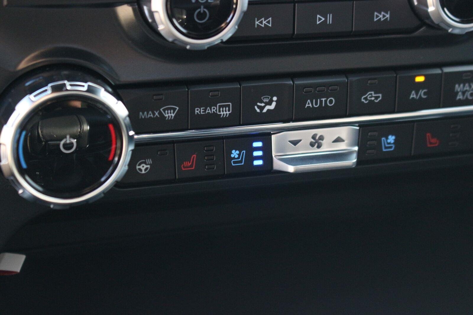Used 2026 Silver Ford LARIAT image 29