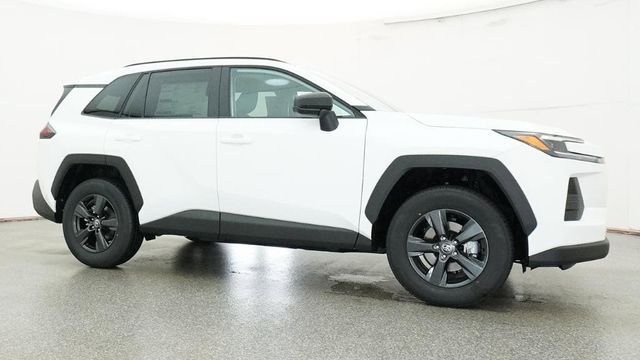New 2026 White Toyota LE image 5