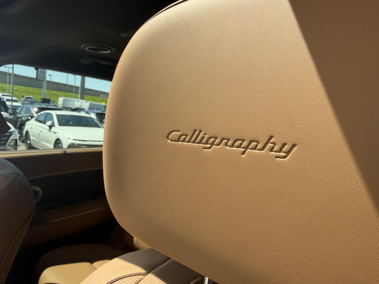 New 2026 Creamy White Pearl Hyundai Calligraphy image 38