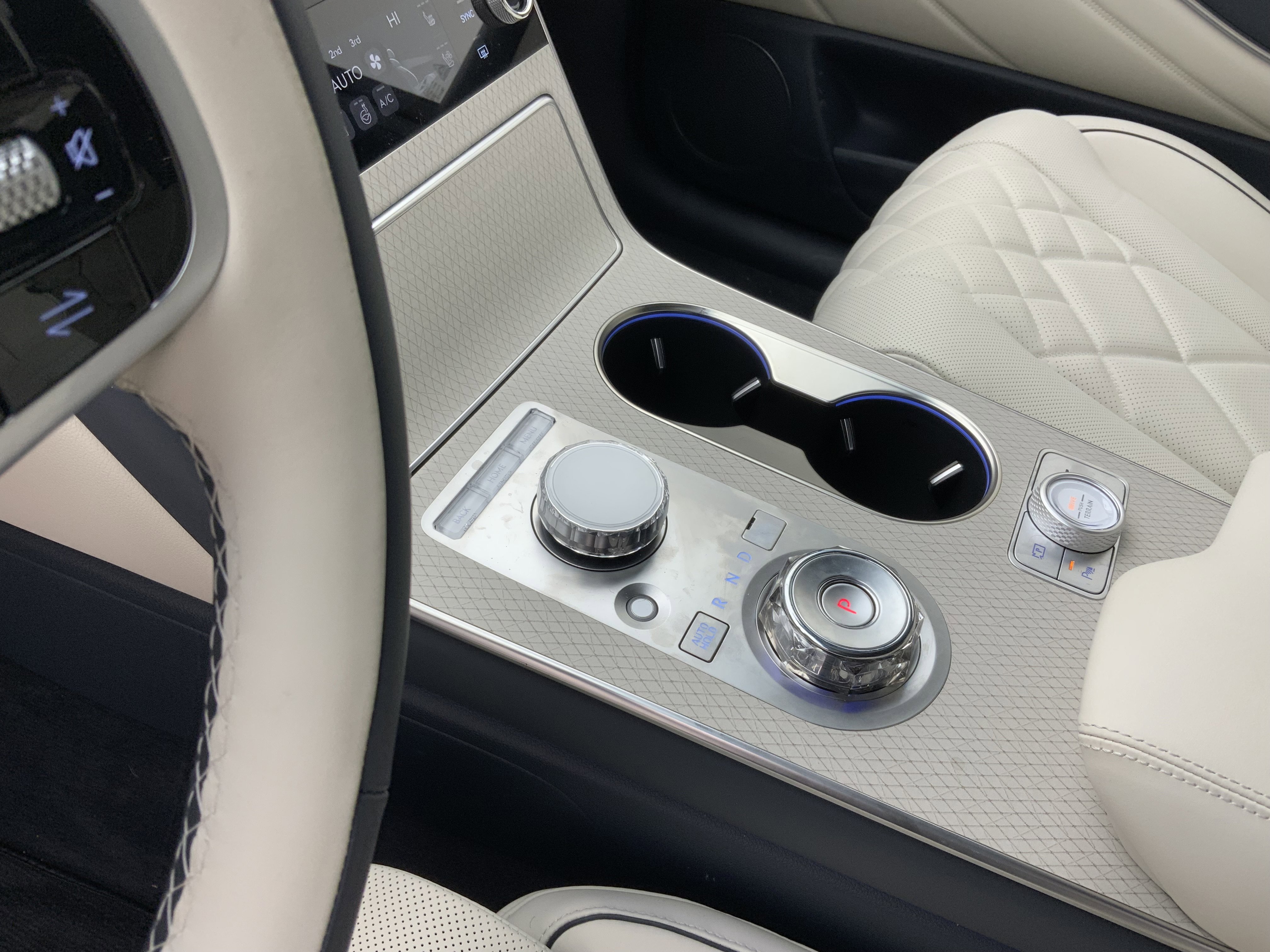 2026 GENESIS GV80 Prestige - Photo 8