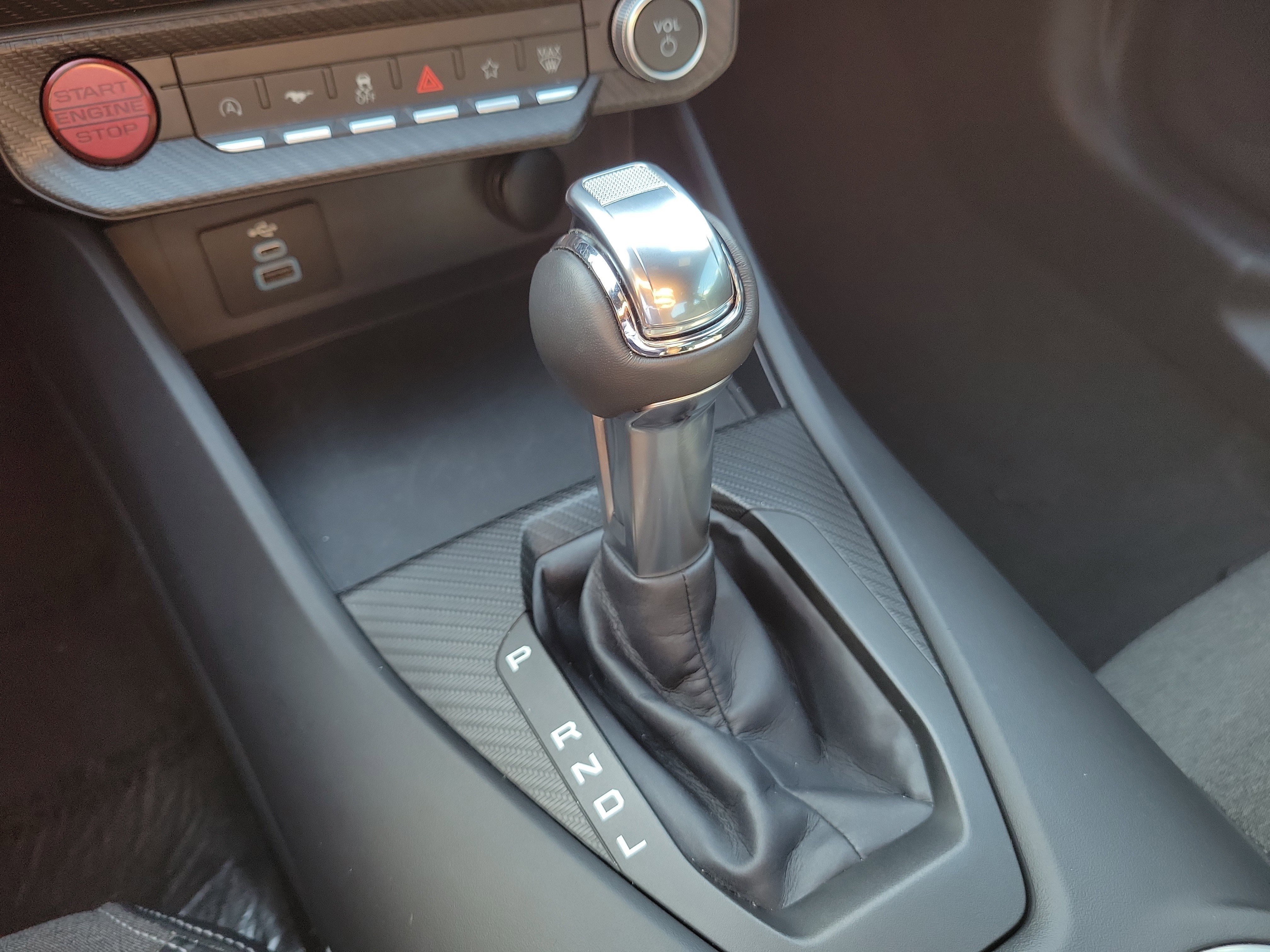Used 2025 Silver Metallic Ford EcoBoost image 21