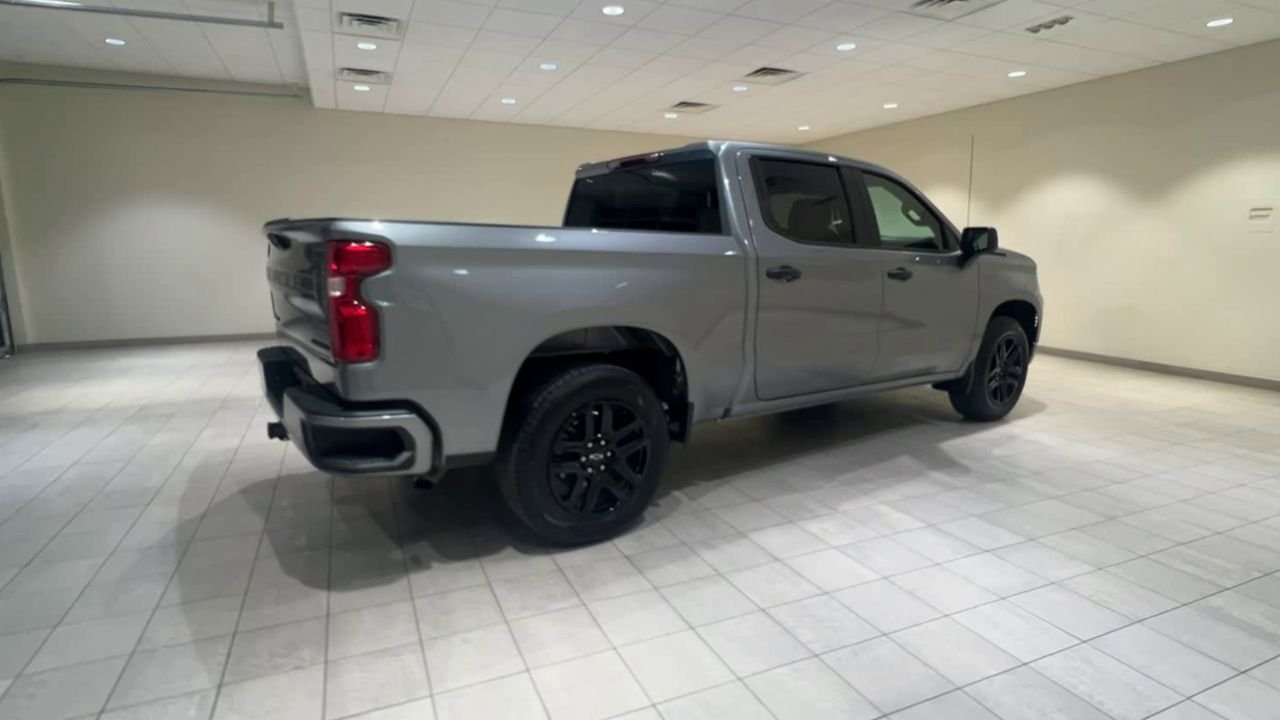 2025 Chevrolet Silverado 1500 Custom - Photo 31