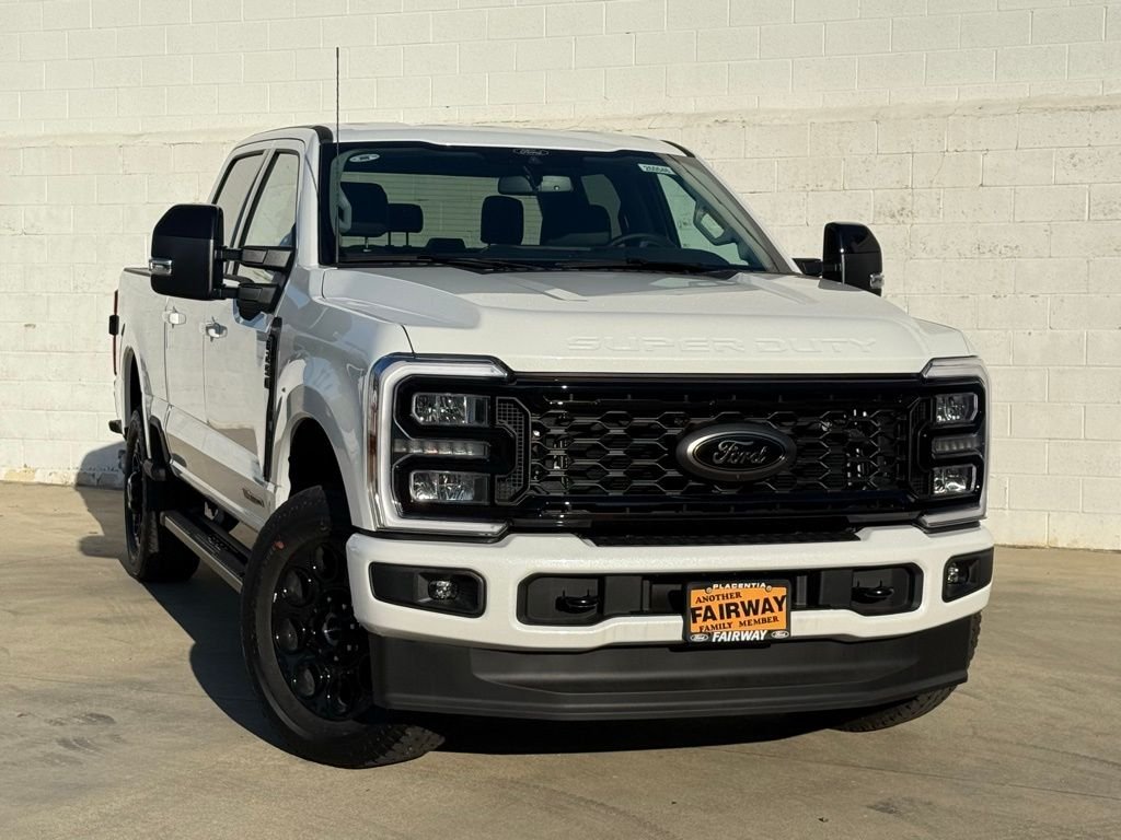 New 2026 Star White Metallic Tri-Coat Ford F-250® Lariat® image 2