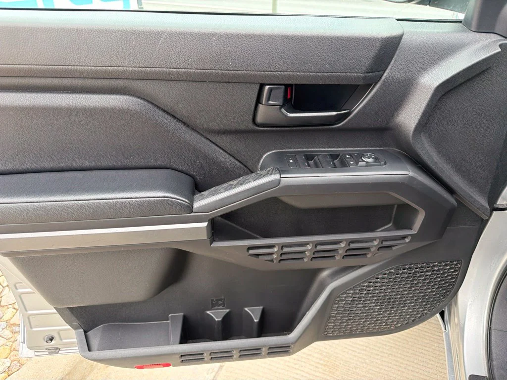 Used 2024 Silver Toyota SR5 image 7
